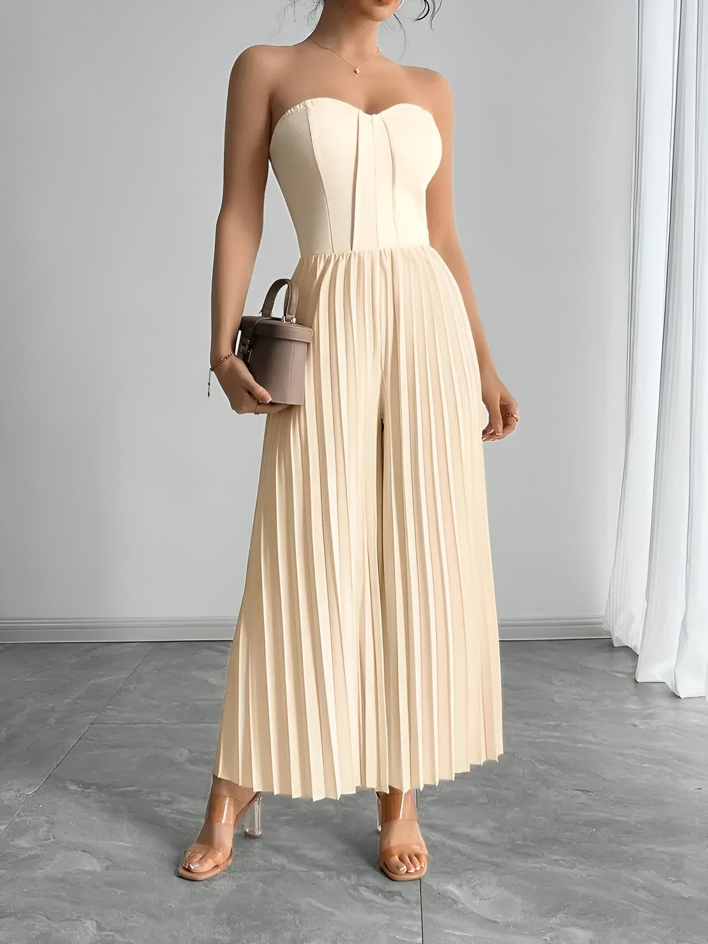 Jumpsuit til kvinder med draperet talje