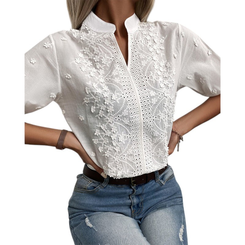 Dame Bluse – Kanten Design med V-hals