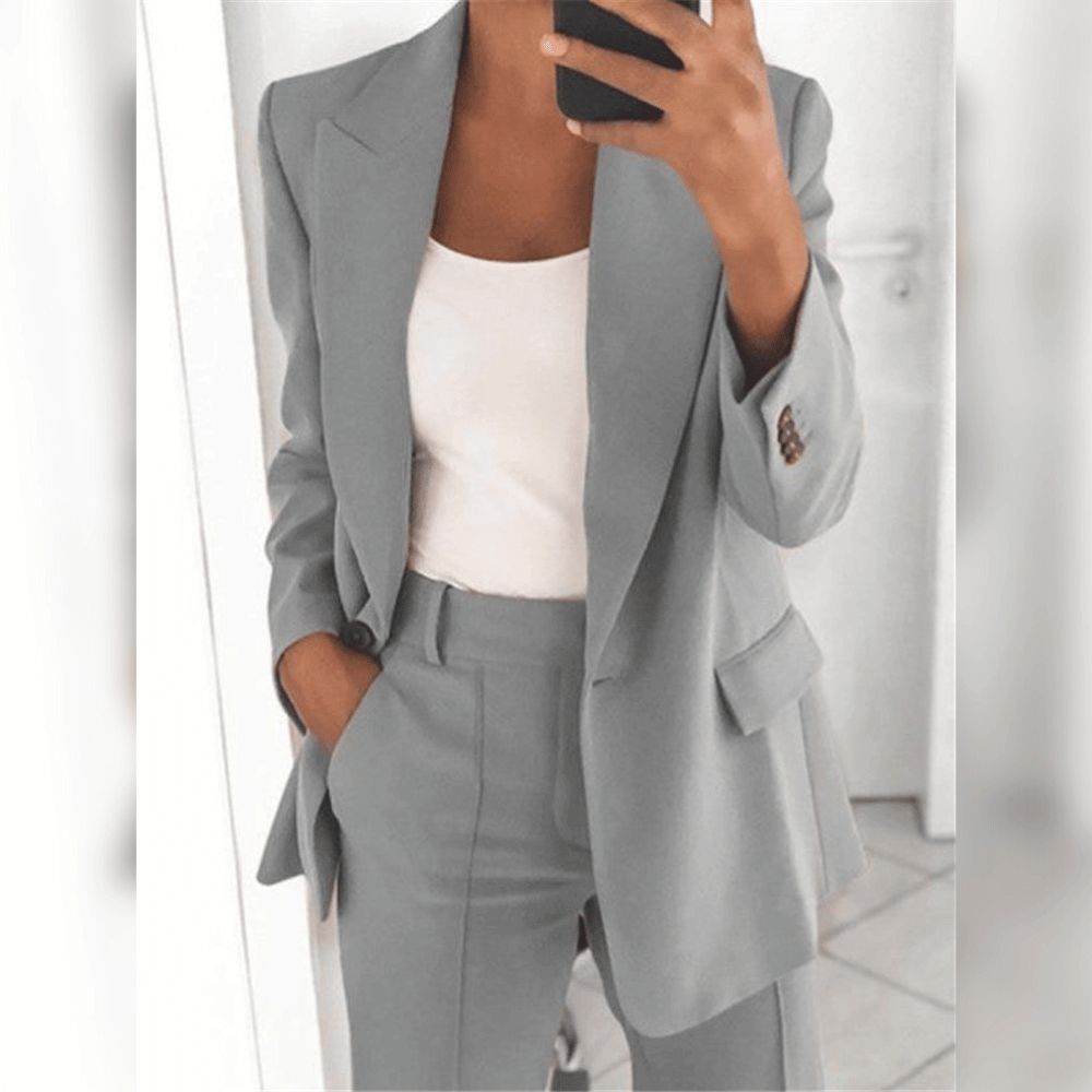 Damernes Elegante Blazer – Klassisk Stil og Raffinement