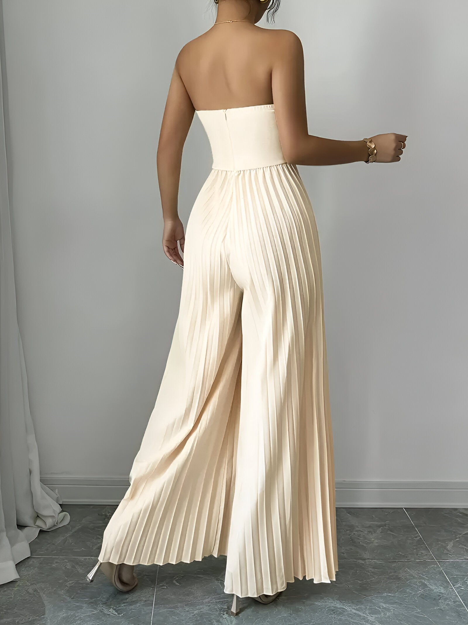Jumpsuit til kvinder med draperet talje